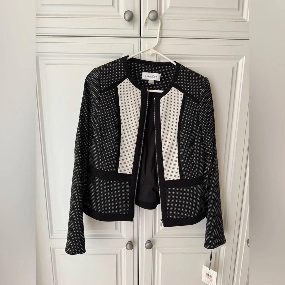 NWT Calvin Klein Blazer - 10P - Picture 1 of 5